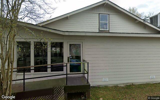 Street view of 326 Lee Lane, 2,998 SF restaurant building in Covington, LA