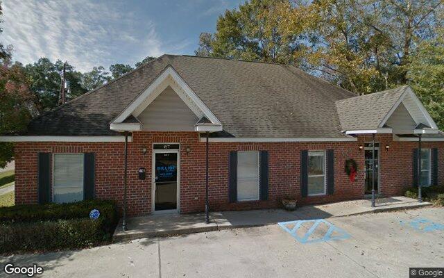 Street view of 857 N Collins Blvd, 2,727 SF office building in Covington, LA