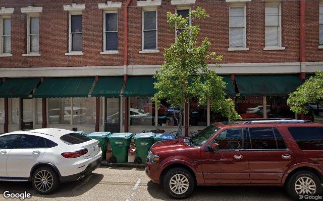 Street view of 120 E Thomas St, 7,600 SF freestanding retail building in Hammond, LA