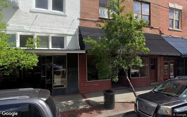 Street view of 219 E Thomas St, 5,625 SF office building in Hammond, LA