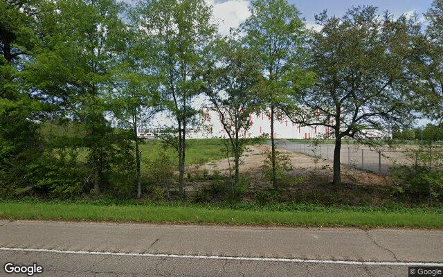 Street view of 20203 Hwy 190, 12,939 SF freestanding retail building in Hammond, LA