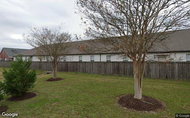 Street view of 19850 Old Scenic Hwy, 10,656 SF office building in Zachary, LA